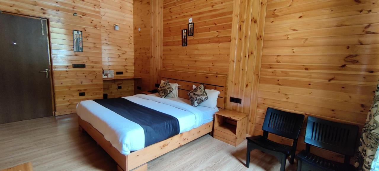 Dreamcatcher Boutique Hotels Bhīm Tāl Buitenkant foto