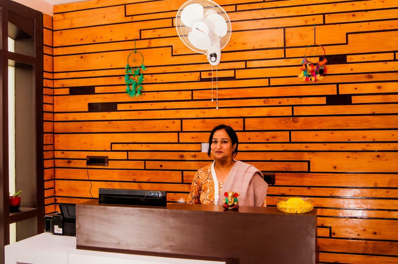 Dreamcatcher Boutique Hotels Bhīm Tāl Buitenkant foto