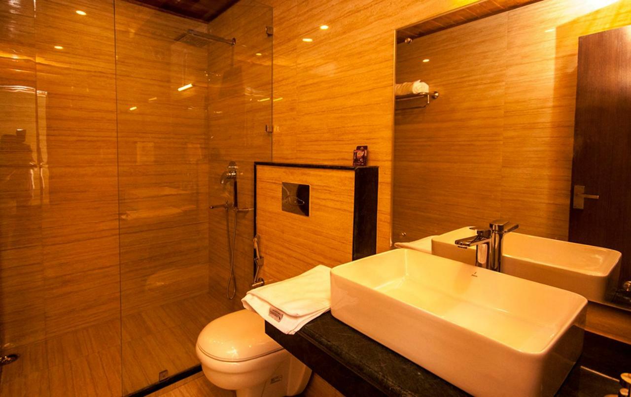 Dreamcatcher Boutique Hotels Bhīm Tāl Buitenkant foto